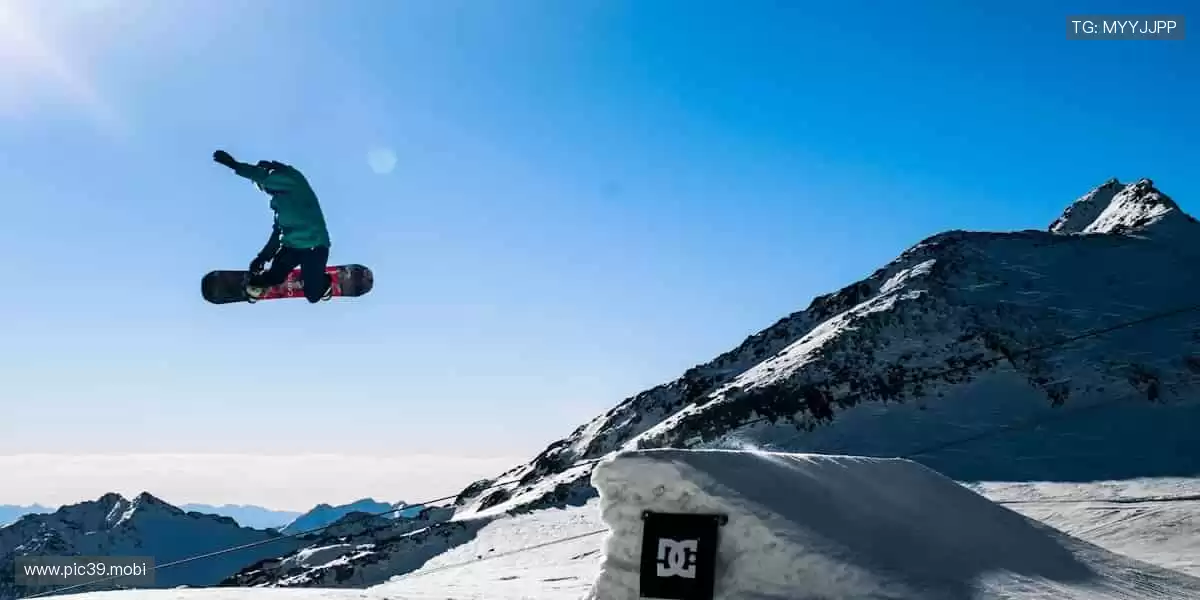 📱 指尖轻点，全球赛事实时掌控！🎥